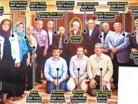 AKP'Lİ VEKİLLERDEN FETHULLAH GÜLEN İLE FOTOĞRAF SKANDALI