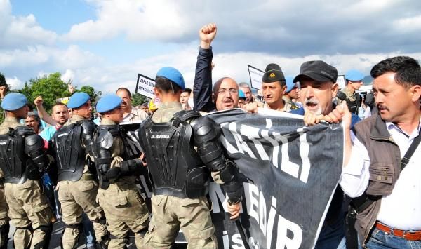 gulprotesto.jpg gulprotesto.jpg