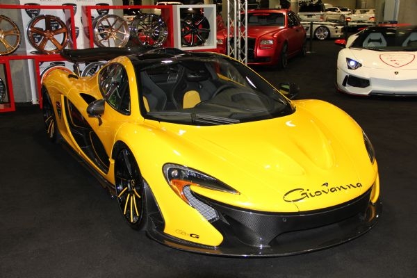 İŞTE 2015 MODEL OTOMOBİL TASARIMLARI 1