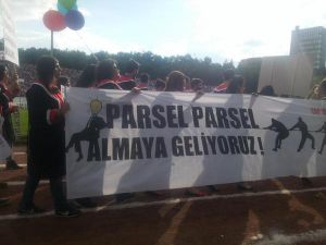 ODTÜ'DE 25 KAREDE ORANTISIZ MEZUNİYET TÖRENİ