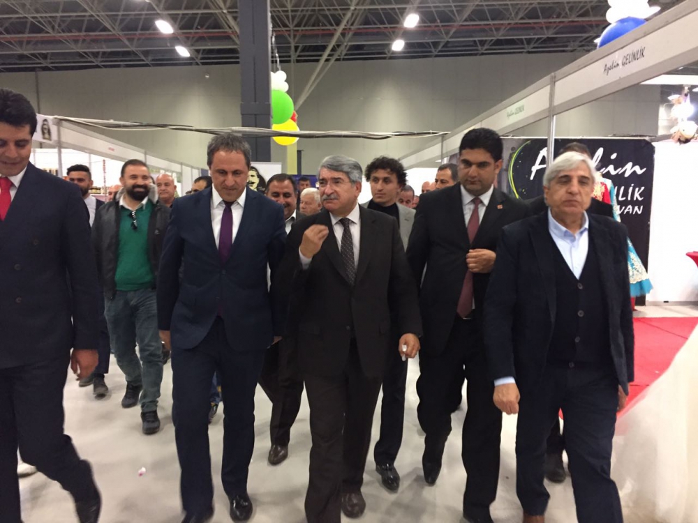 CHP Fikri Sağlar ile Van Çıkartması yaptı 1
