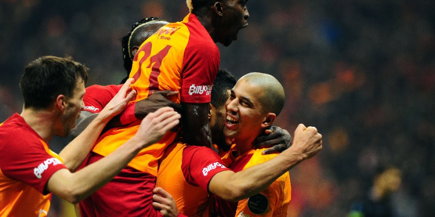 İlk Yarı Galatasaray’ın Üstünlüğüyle Bitti