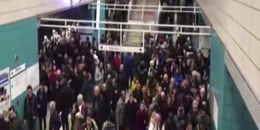 Sis Marmaray'ı kilitledi