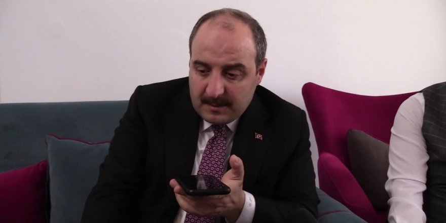 Antarktika’daki Heyetle Telefonda Görüştü