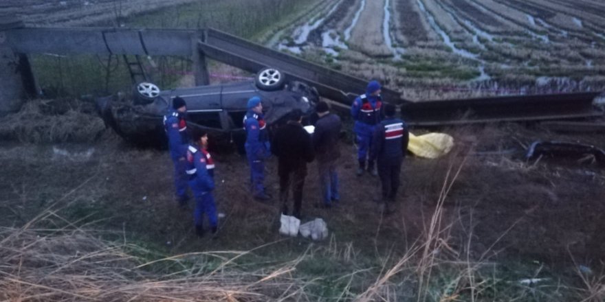 Balıkesir'de Feci Kaza 2 Ölü, 3 Yaralı