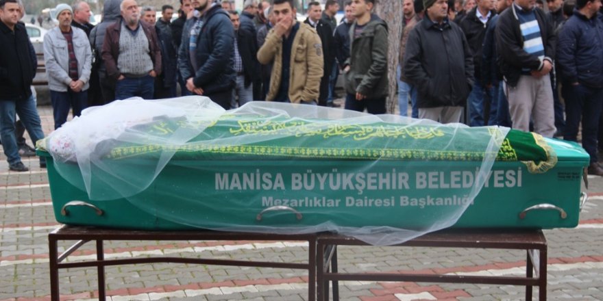 Manisa Üniversite Öğrencisi Su Akkaya'ya Ağlıyor