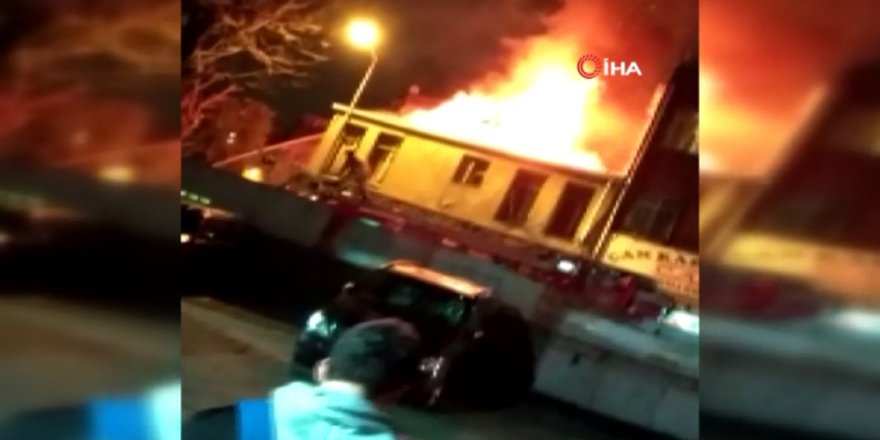 Metruk Bina Alevlere Teslim Oldu, Yürekler Ağızlara Geldi