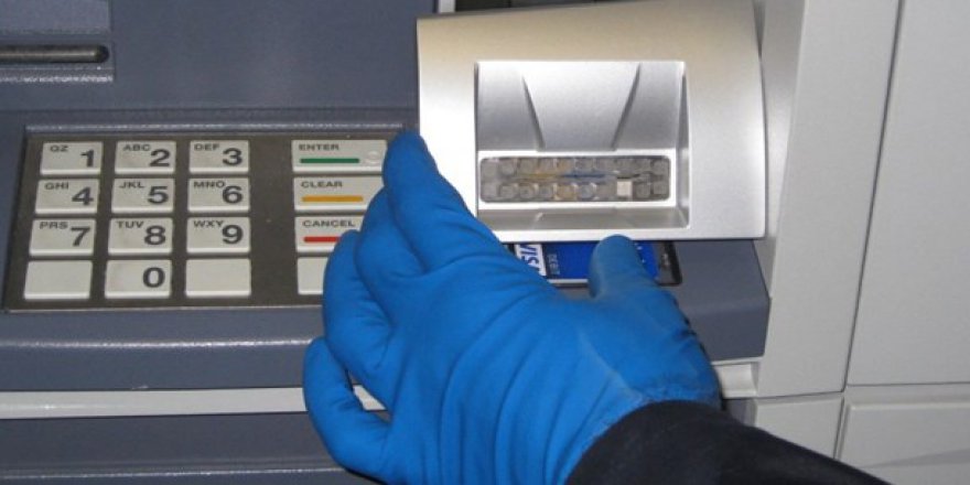 Antalya’da Atm Dolandırıcıları Tutuklandı