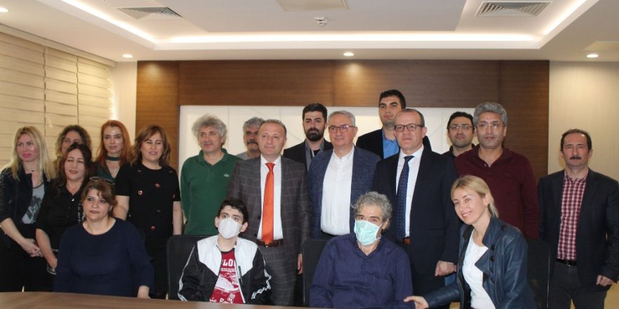 Karaciğer Nakli Oldu İlk Kez Yumurta, Peynir, Balık Yiyip Süt İçti