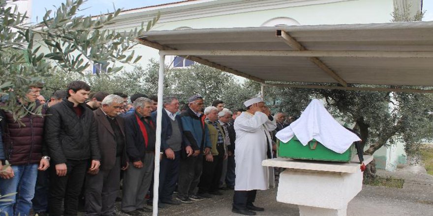 Balıkesir'de 18 Yaşında Genç Feci Kazada Can Verdi