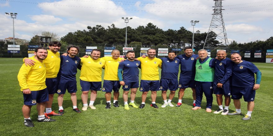 Fenerbahçeli Eski Futbolcular Maç Yaptı