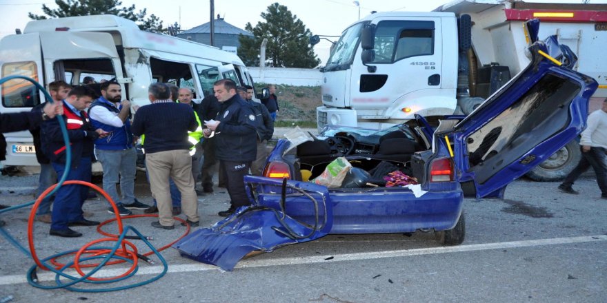Yozgat'ta feci Kaza 3 Ölü, 8 Yaralı