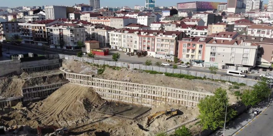 Mahalle Sakinleri Polis Kontrolünde Evlerine Girmeye Başladı