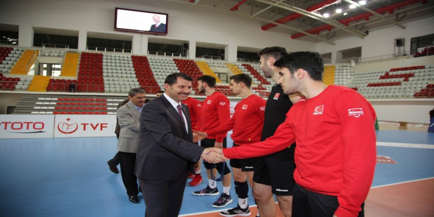 A Milli Erkek Voleybol Takımı Sivas’ta Kampa Girdi