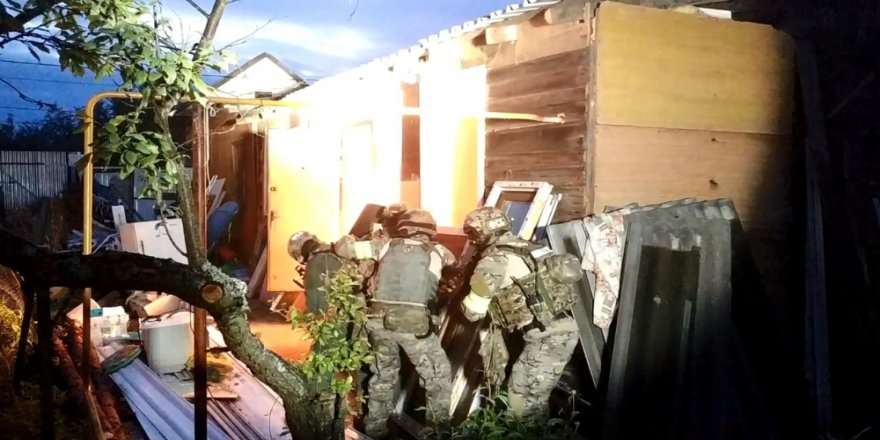 Rusya’da Deaş’ın Hücre Evine Operasyon