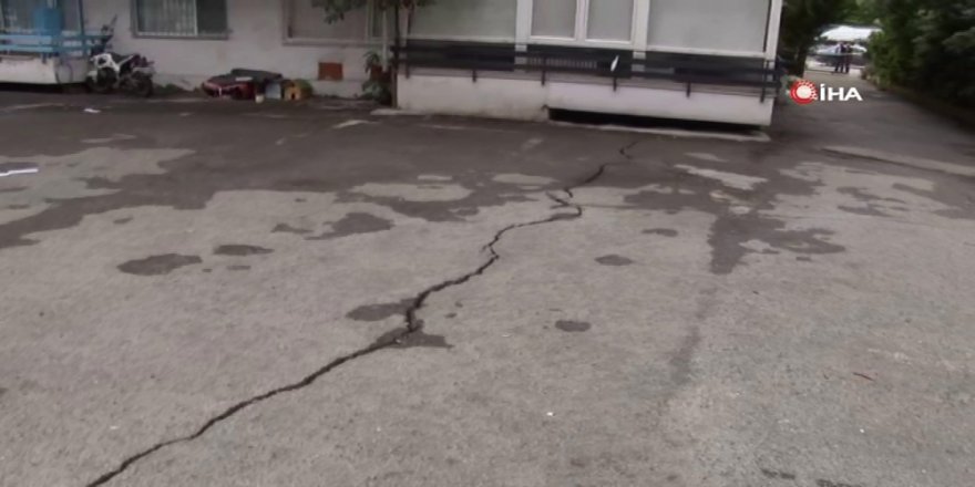 Kadıköy'de 6 Katlı Bina Boşaltıldı