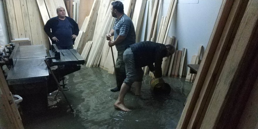 Samsun'u Böyle Sel Aldı
