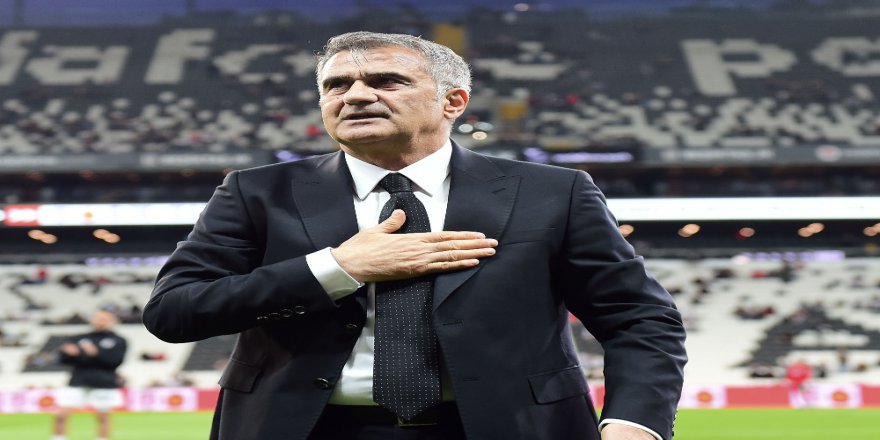Şenol Güneş’e Teşekkür Plaketi Verildi
