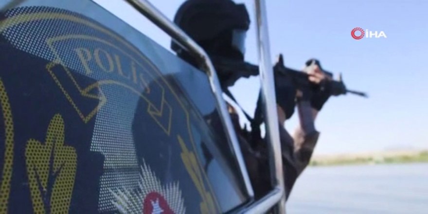 Özel Harekat’ın Balık Adamlı Tatbikatı Nefes Kesti