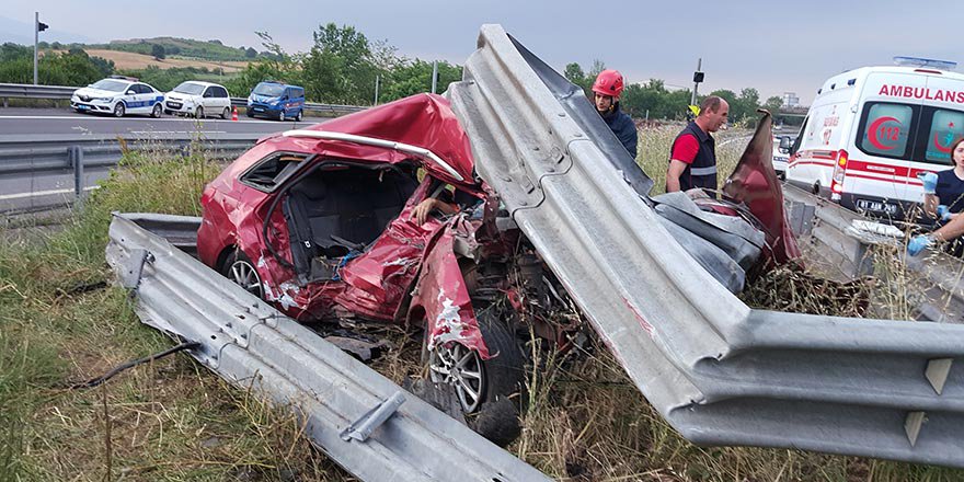Düzce’de Aşırı Hız Faciası: 2 Ölü