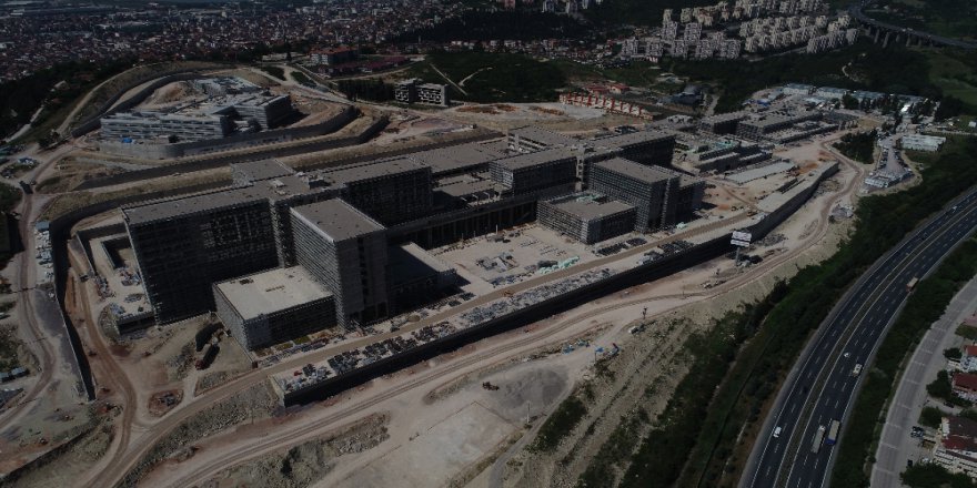 Kocaeli Şehir Hastanesi’nin Yüzde 62’si Tamamlandı