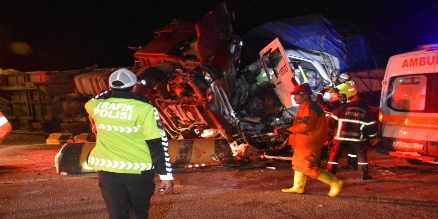 Kırıkkale’de Trafik Kazası: 2 Ölü, 17 Yaralı