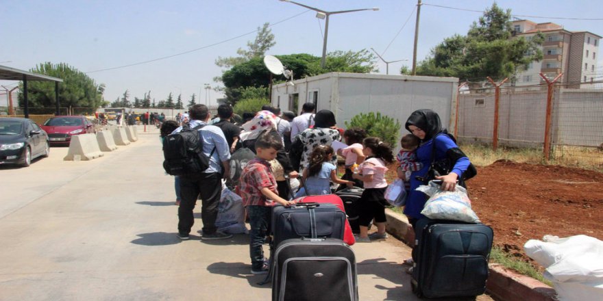 20 Bin Suriyeliden 2 Bini Türkiye’ye Döndü