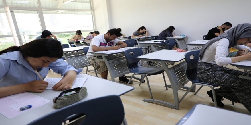 Yks’nin İlk Oturumu Tyt Tamamlandı