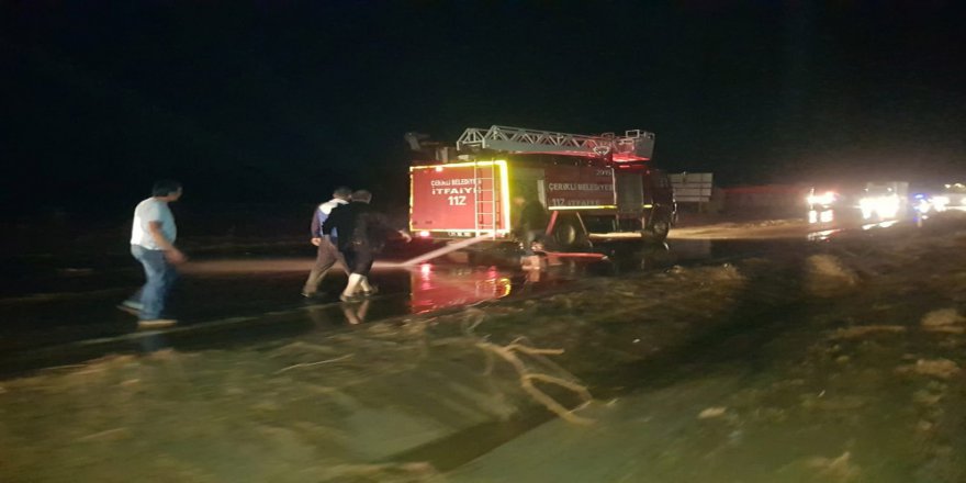 Sel Yolu Yardı: Yozgat-ankara Karayolu Trafiğe Kapandı