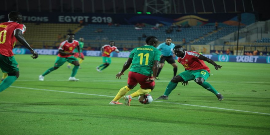 Kamerun Galibiyetle Başladı