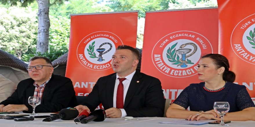 Eczacılardan Aktarlarda Satılan Bitkisel Ürün Uyarısı
