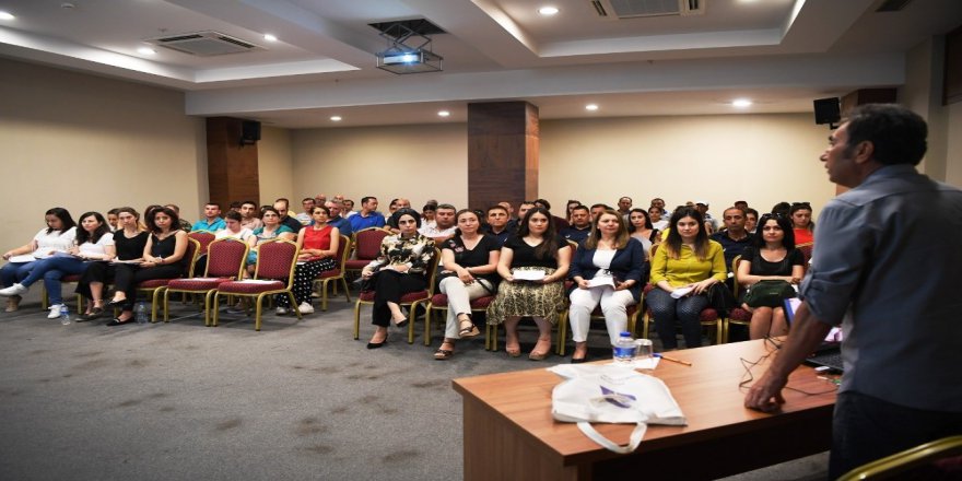 Konyaaltı Belediyesi’nde ‘Bağımlılık’ Eğitimi