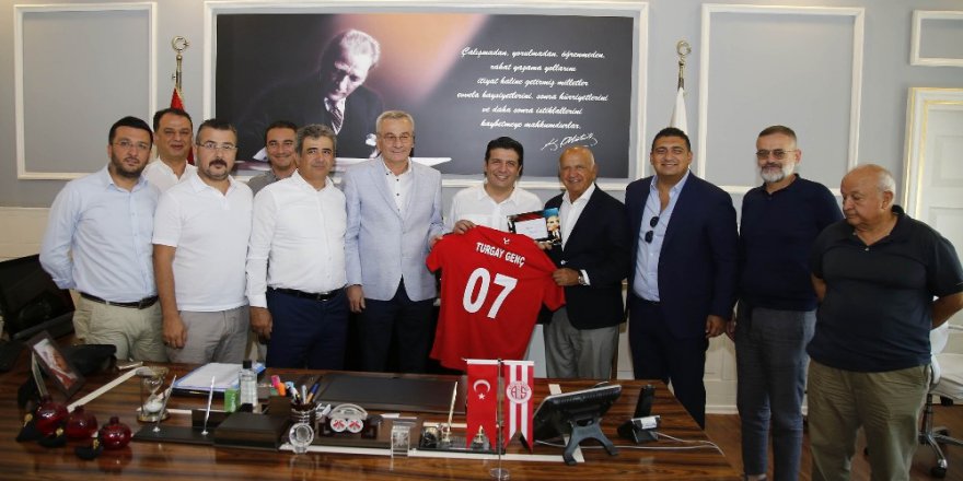 Başkan Genç, Antalyaspor Derneği’ni Ve Yönetimi Ağırladı