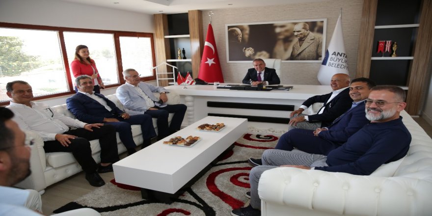 Başkan Böcek: “Antalyaspor’umuza Desteğimiz Tamdır”