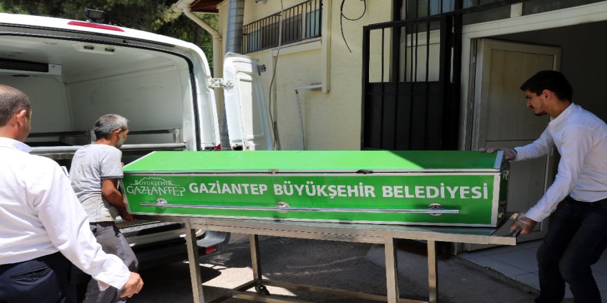 14 Yaşında Kardeşini Vurdu