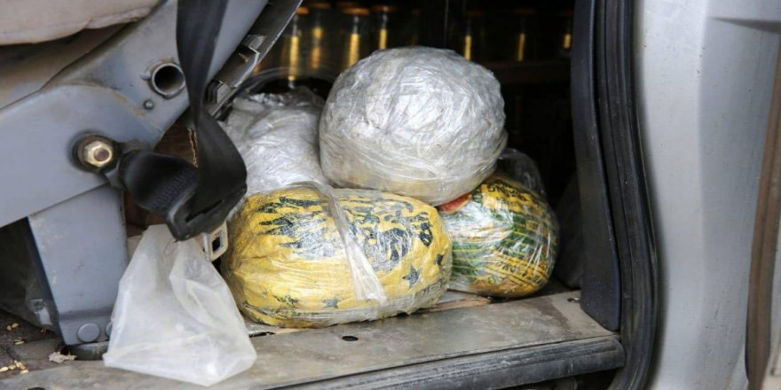 Gürcistan-ermenistan Sınır Kapısı Radyoaktif Madde Ele Geçirildi