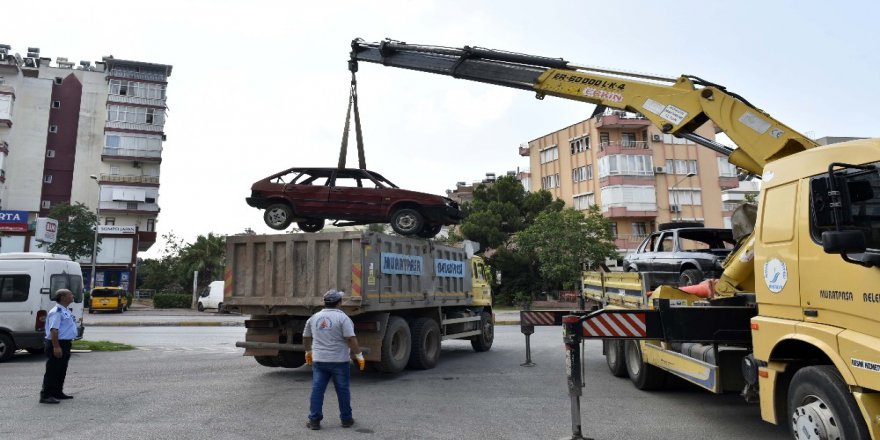 Hurda Araçlar Toplandı