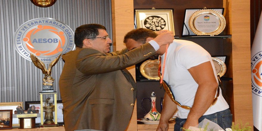 Başpehlivan Ali Gürbüz Aesob’da
