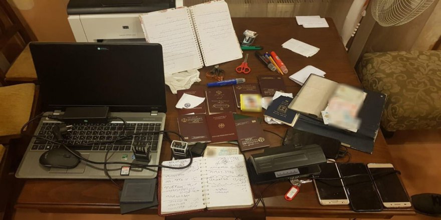 Sahte Pasaport Çetesine Operasyon
