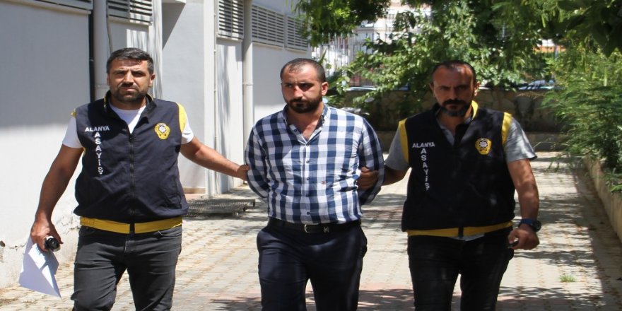 Bıçaklı Kavgada 1 Kişinin Ölümüne Neden Olan Şüpheli Tutuklandı