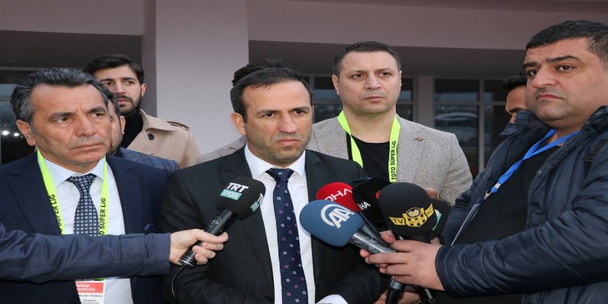 Adil Gevrek: "En Az 3 Transfer Daha Yapacağız"