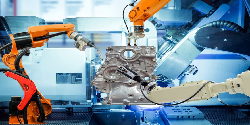 Endüstri 4.0: Robotlar İşlerimizi Ele Geçirecek Mi