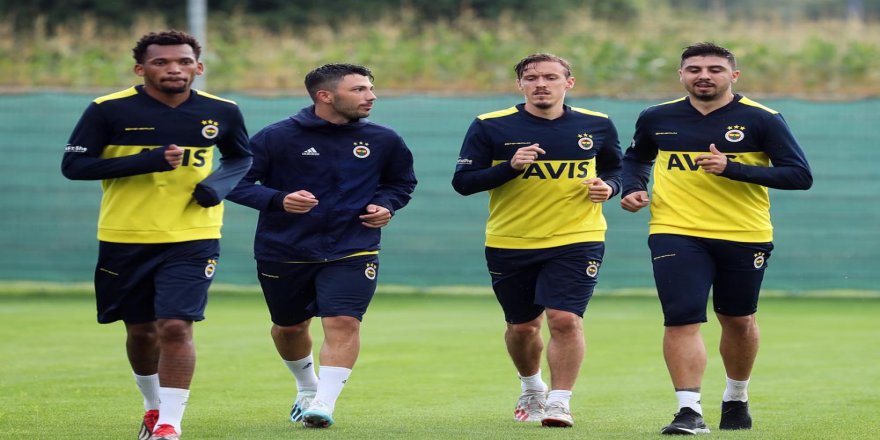 Fenerbahçe, Avusturya’da İlk Antrenmanını Yaptı