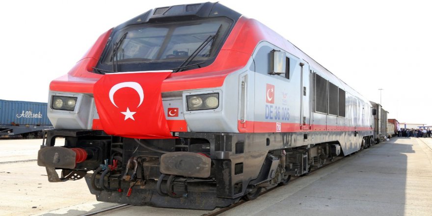 Türkiye İle Gürcistan Arasındaki İlk İhracat Treni Erzurum’dan Hareket Etti