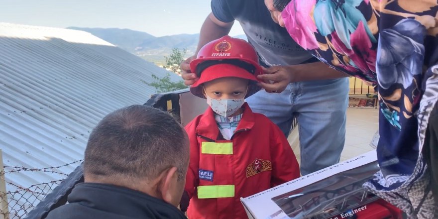 3 Yaşındaki Lösemi Hastası Ahmet’in Hayali Gerçek Oldu