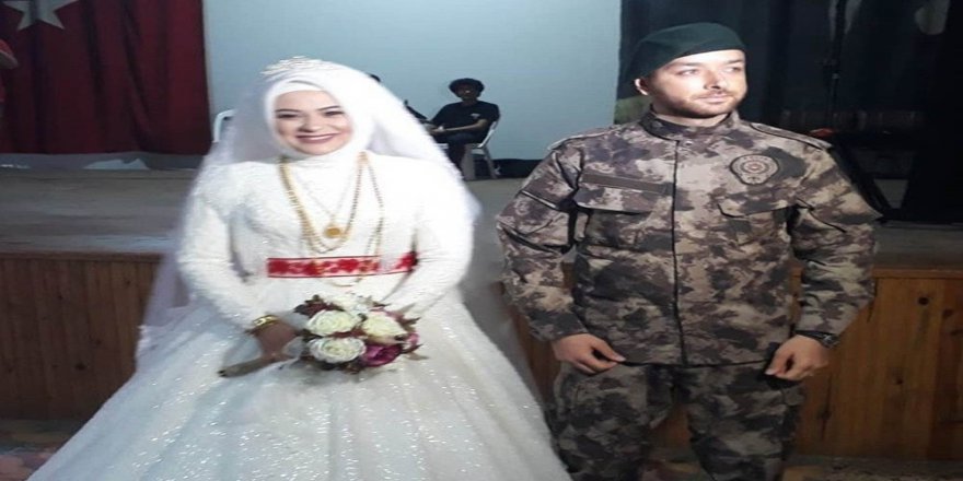 Damatlık Elbise Yerine Özel Harekat Kıyafeti Giydi