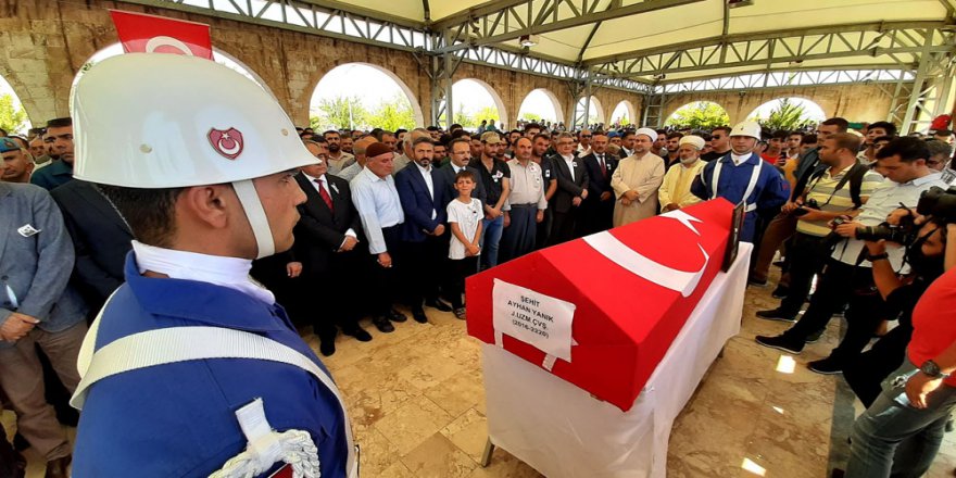 Adıyaman Şehidini Böyle Uğurladı