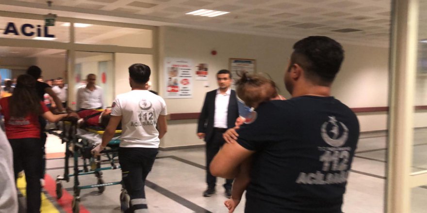 Siirt’te Tarım Aracı Devrildi: 12 Yaralı