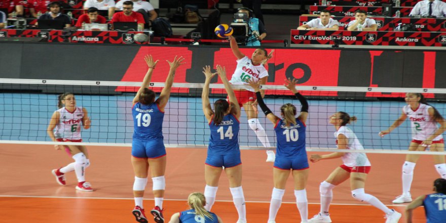 Sırbistan, Bulgaristan’ı 3-0 Mağlup Etti