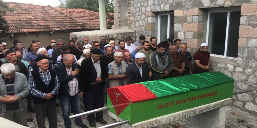 Ünlü Yönetmen Saçıntı’nın Babası Son Yolculuğuna Uğurlandı